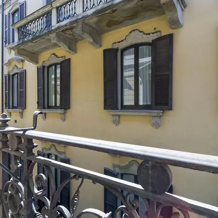 Easylife - Elegante Dimora A Due Minuti Dal Duomo شقة