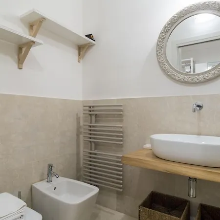 Lejlighed Easylife - Elegante Dimora A Due Minuti Dal Duomo