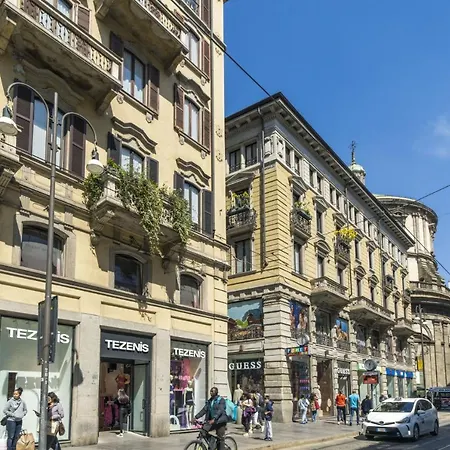 Easylife - Elegante Dimora A Due Minuti Dal Duomo Lejlighed