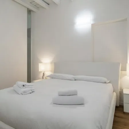 Easylife - Elegante Dimora A Due Minuti Dal Duomo *